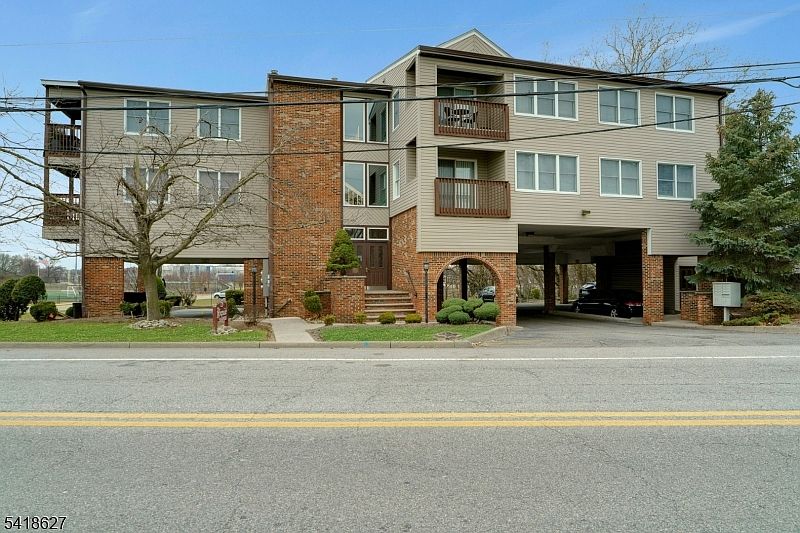 1st image of 779 Riverside Ave #104