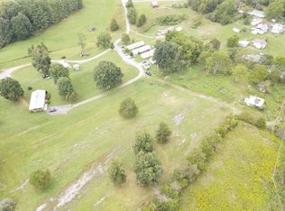 Harold St, Cedar Bluff, VA 24609