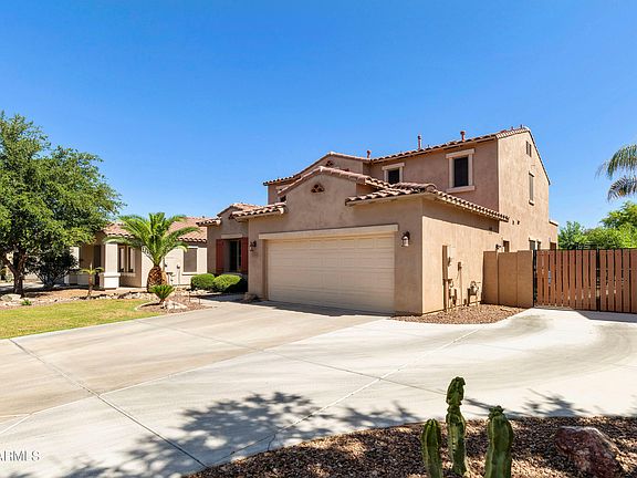 3rd image of 3706 E JAGUAR Avenue