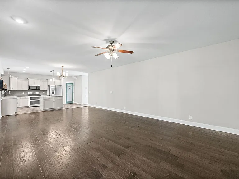 1381 Morning Star Dr — Photo 11