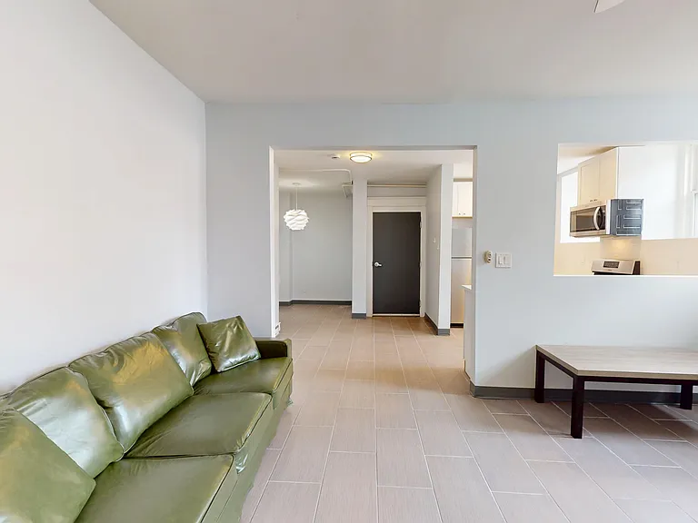 245 Whitney Ave #2L — Photo 5