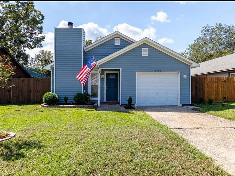 6909 Timberwood Dr — Photo 1