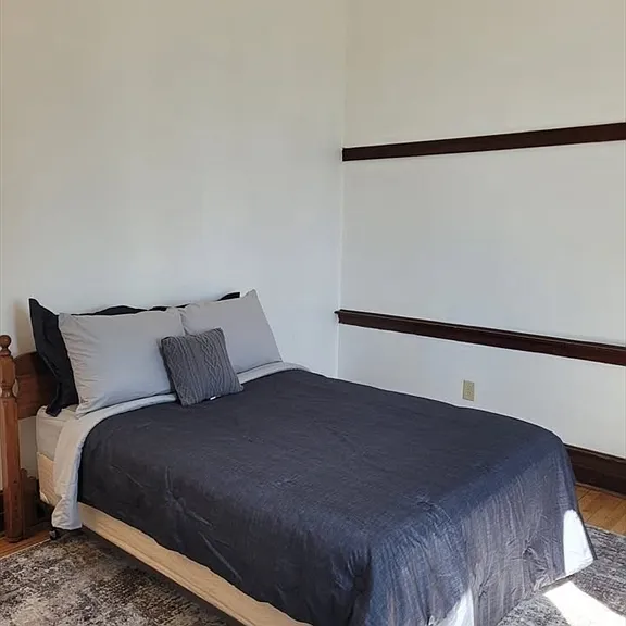 63 Illinois St #104 — Photo 13