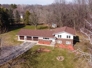 4956 Sunrise Ridge Trl, Middleton, WI 53562
