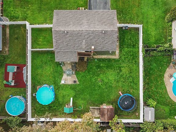 3rd image of 131 Preston St