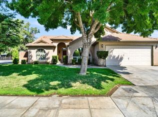 595 Quady Ln, Madera, CA 93637