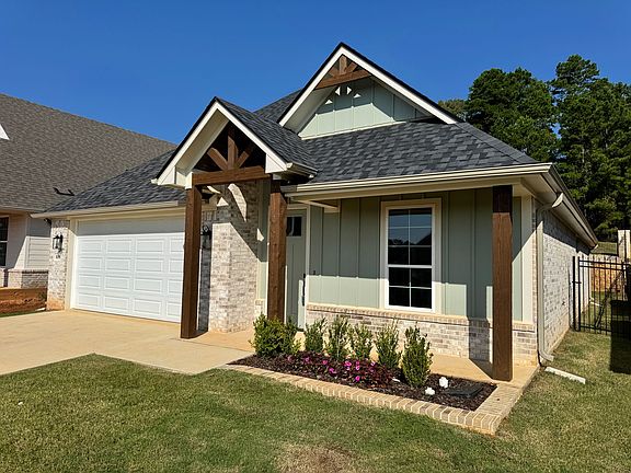 2nd image of 9256 Villas Ct