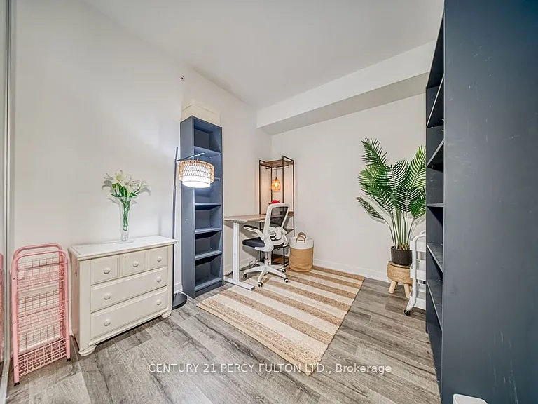 30 Nelson St #323 — Photo 28