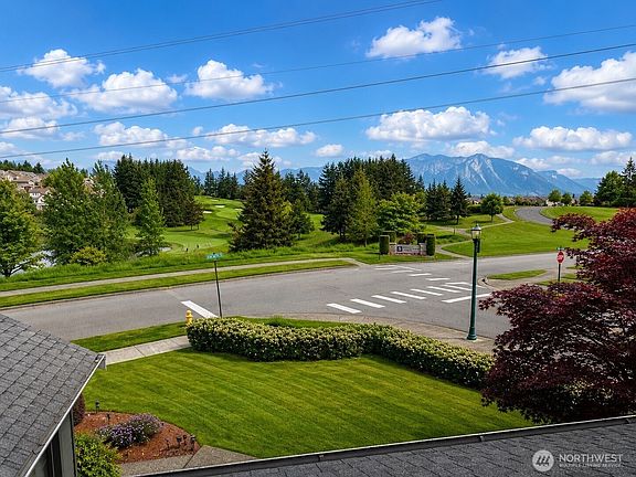 3rd image of 7041 Eagle Lake Drive SE