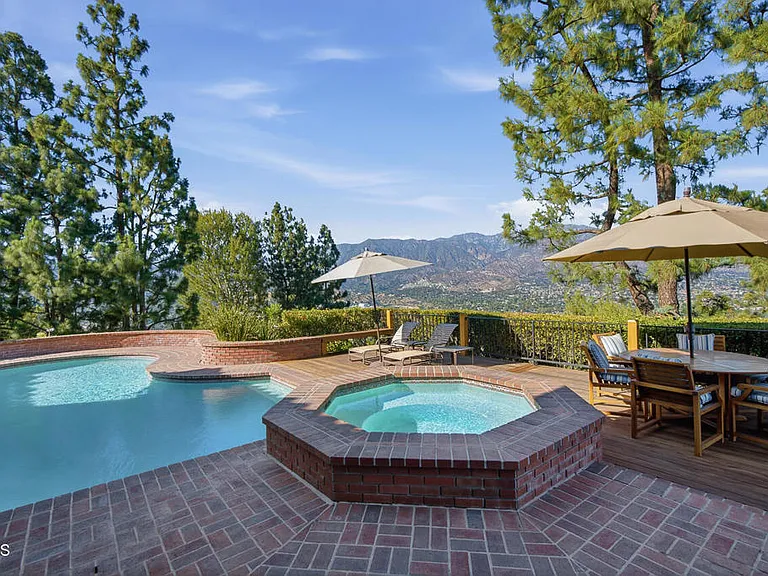 290 Saint Katherine La Canada — Photo 41