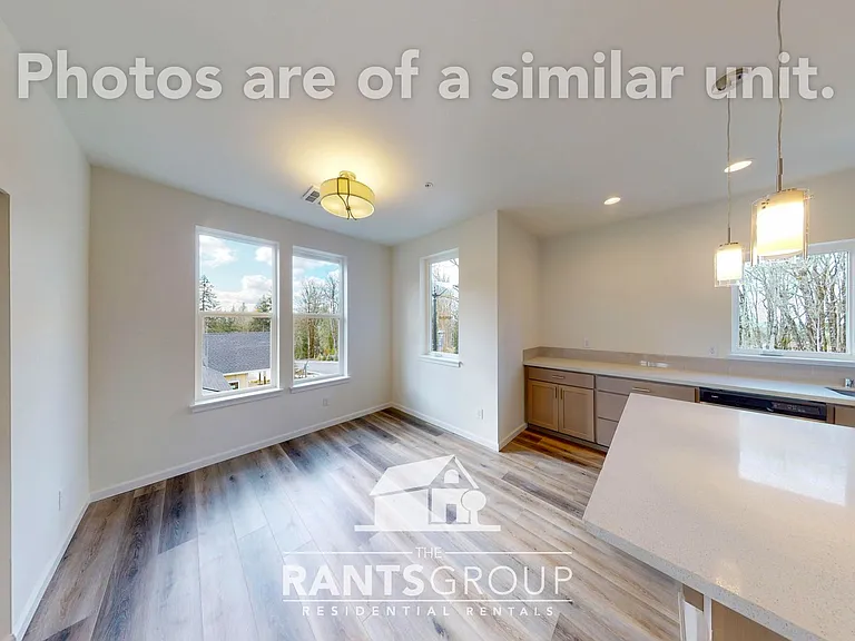 Forest Park Townhomes — Photo 46