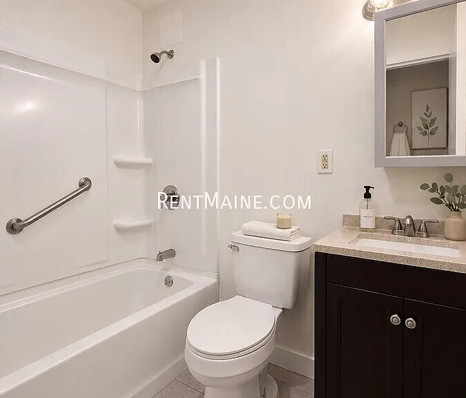 10 Tall Pines Dr #7 — Photo 14