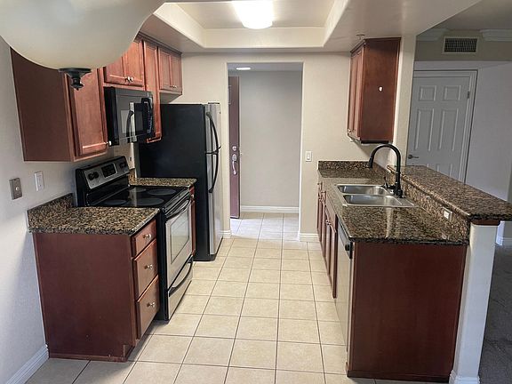 4th image of 1434 Marshall Rd Unit 31