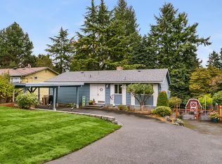 19805 82nd Pl W, Edmonds, WA 98026