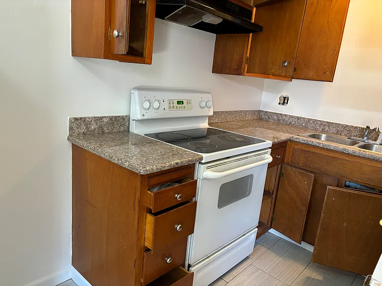 3760 Peacock Ct #6 — Photo 9