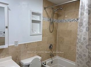 611 Gerrard St E #3, Toronto, ON M4M 1Y2