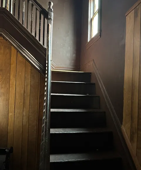 136 Columbia Ave — Photo 5