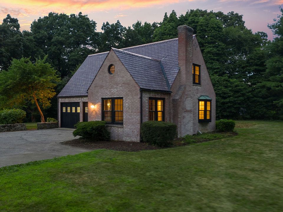 Cottage at dusk