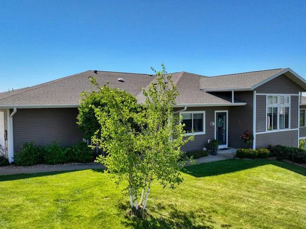 W4923 Battlestone Station ROAD, La Crosse, WI 54601