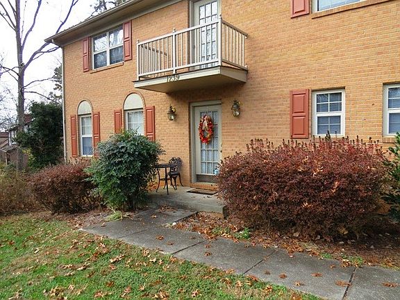 5th image of 1239 Plantation Dr