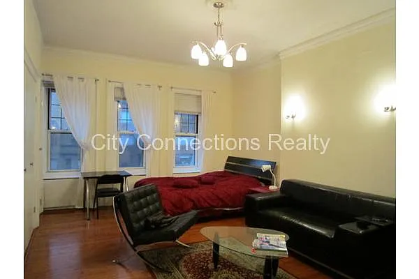 Rented by City Connections Realty | media 52