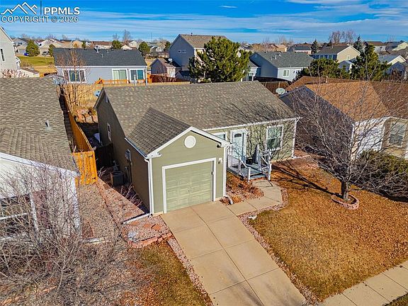 2nd image of 5411 Vermillion Bluffs Dr