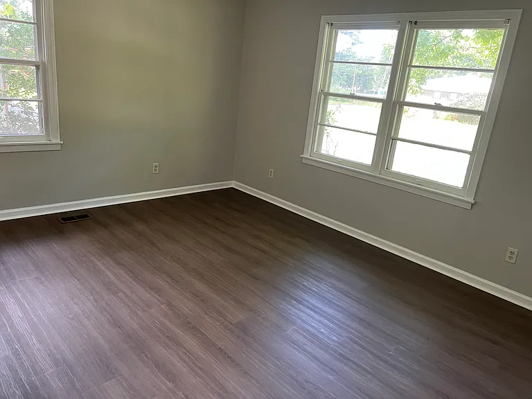 602 Austin Dr NW — Photo 17