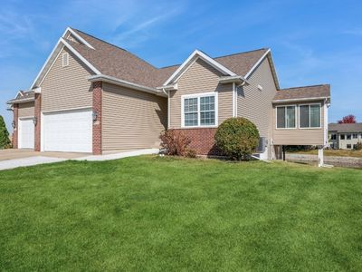 4006 Lakeview Dr SW, Cedar Rapids, IA, 52404