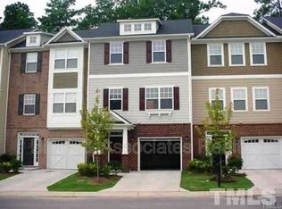 320 Linden Park Ln, Cary, NC 27519
