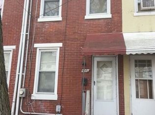 575 1/2 Centre St, Trenton, NJ 08611