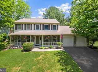15537 Ambiance Dr, Gaithersburg, MD 20878