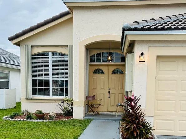 765 Lake Wellington Drive, Wellington, FL 33414