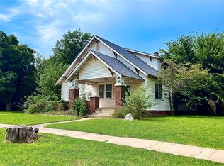 322 N Spencer Ave, Hinton, OK 73047