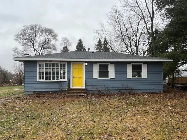 29319 George Dr, Dowagiac, MI 49047
