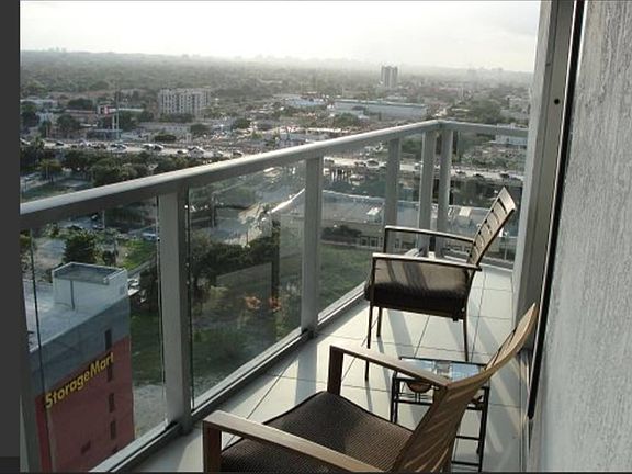 3rd image of 185 SW 7TH Street #1802