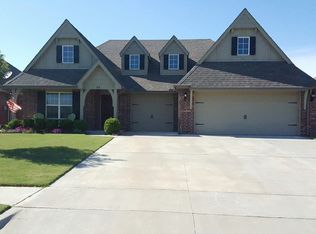 3811 W 106th St S, Jenks, OK 74037