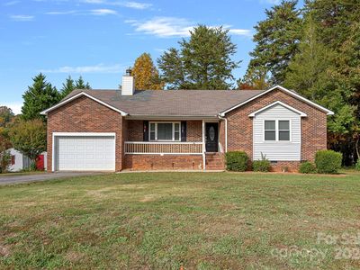 7505 Sarah Dr, Denver, NC, 28037