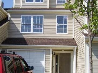 135 Kitty Ln, Christiansburg, VA 24073