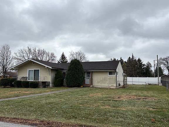 2nd image of 6601 W 115th Pl