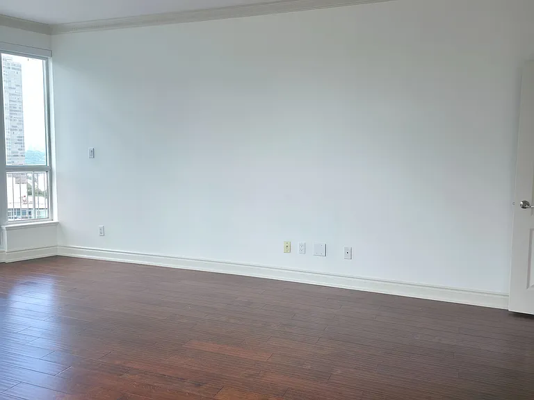 2111 Lake Shore Blvd W #Penthouse 18 — Photo 31