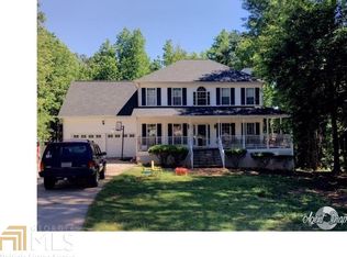 9504 Lakeview Ct, Douglasville, GA 30135