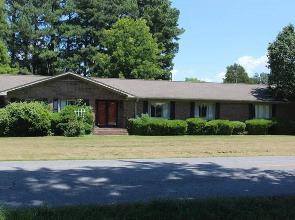 382 Coffee Dr, La Center, KY 42056