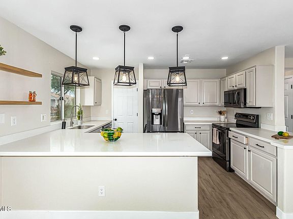 2nd image of 11352 W MADISEN ELLISE Drive