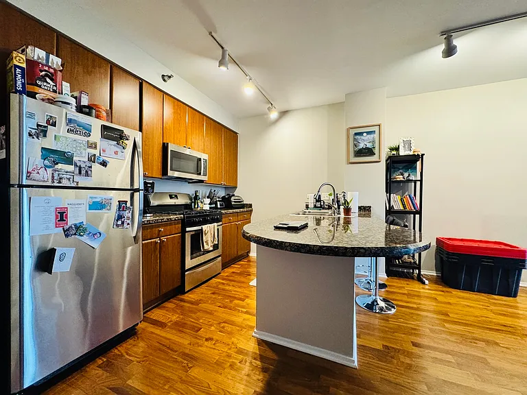 330 N Jefferson St #1907 — Photo 2