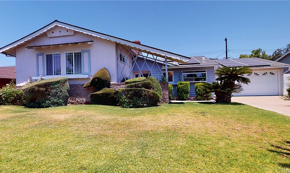 1st image of 2253 E Romneya Dr
