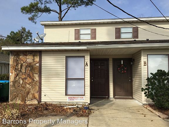 2nd image of 3266 Maplewood Dr APT A