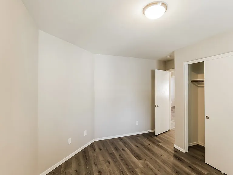 25739 W Saint Catherine Ave — Photo 14