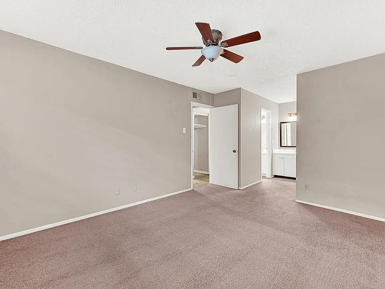 2655 Via Cordova — Photo 19