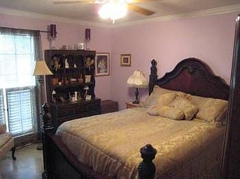 4th image of 4813 Wildbriar Dr