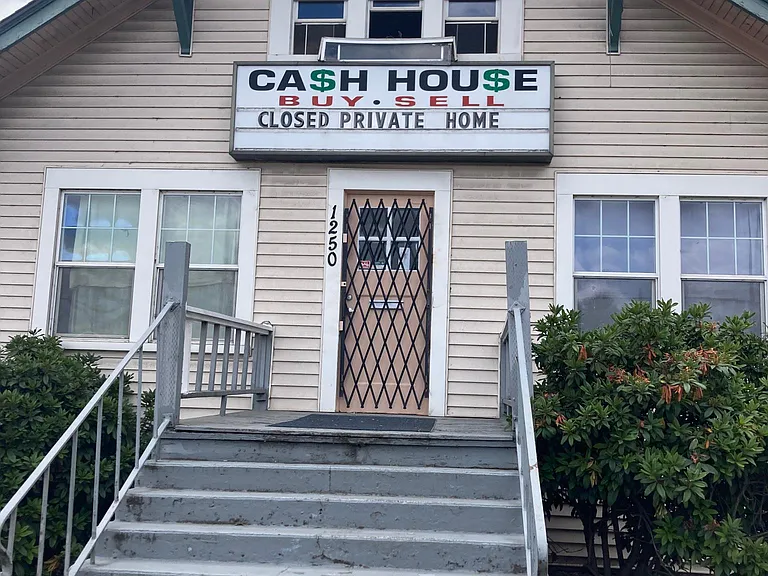1250 Ferry St SW — Photo 21